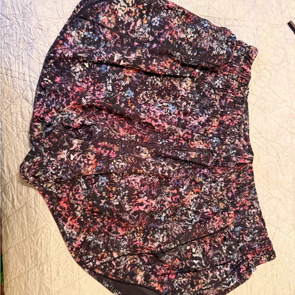 lululemon athletica Floral Athletic Shorts in Black and Pink